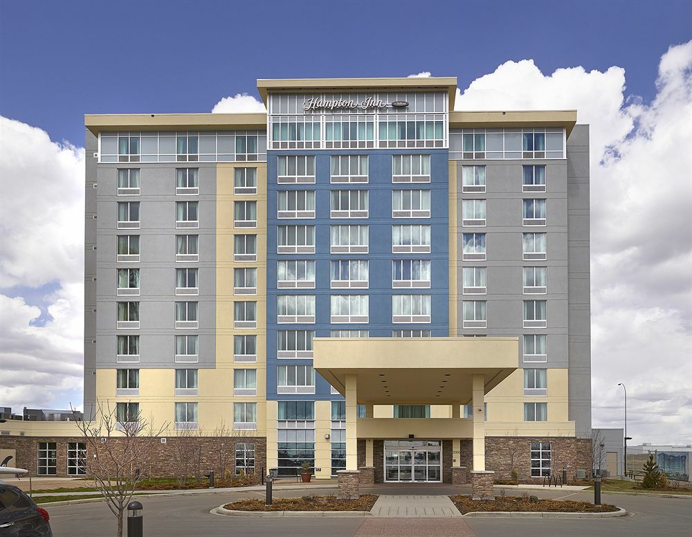 Hampton & By Hilton Calgary-airport Hotel 3*